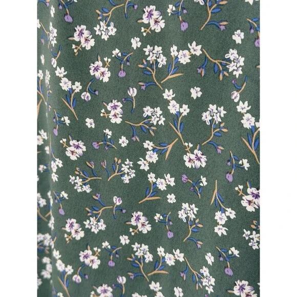 Timeson XL Sage Green Ditsy Floral Short Sleeve Blouse Open Collar EUC - Picture 3 of 5